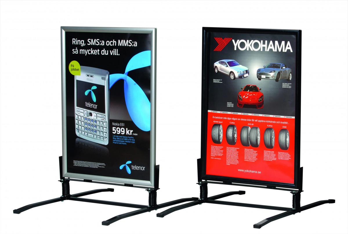 Fjädrad Skylt - Affischmått: 700x1000 mm (Silver) - Alvemo -