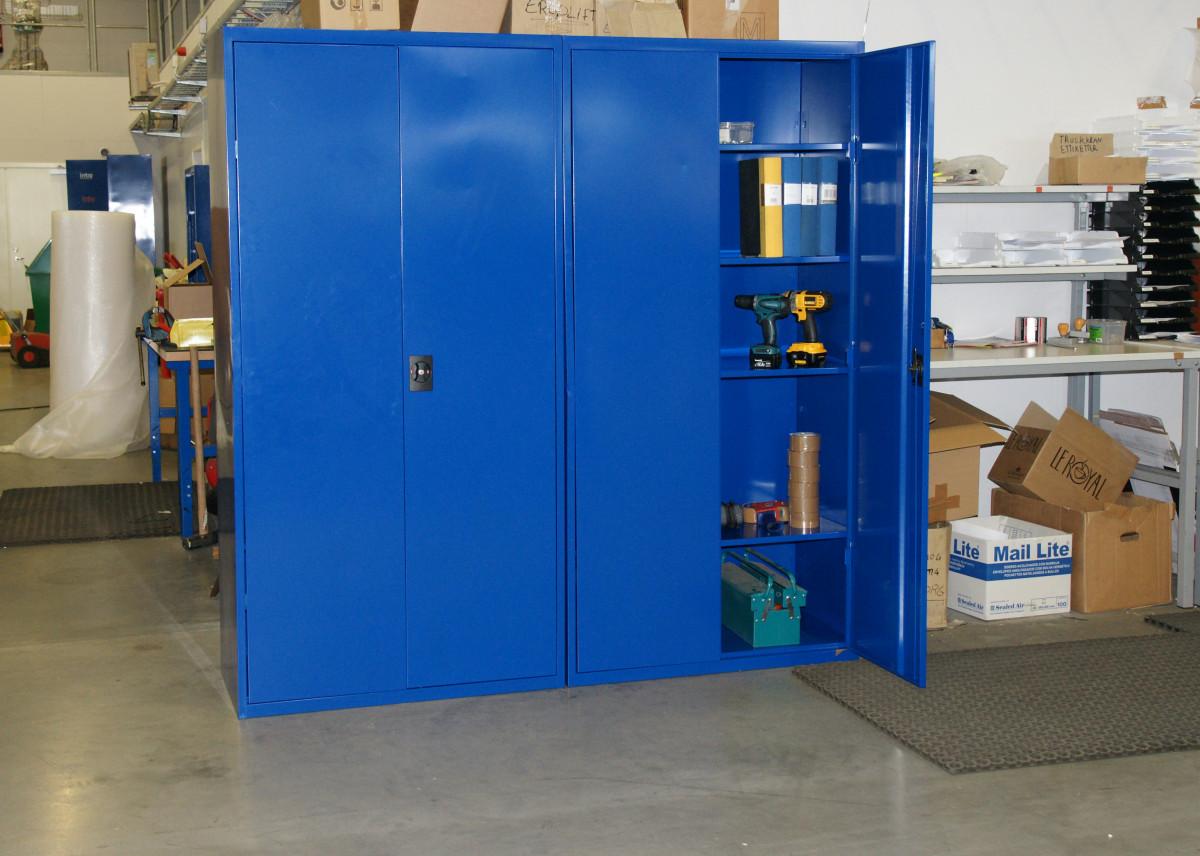 Plåtskåp SWED (Anpassningsbart) - Välj färg och storlek - Alvemo - Förvaring & Skåp