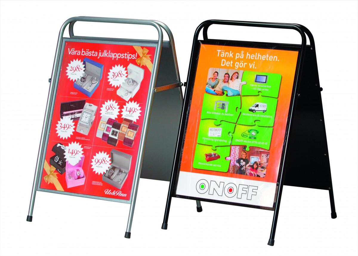 Trottoarskylt - Affischmått: 700x1000 mm (Svart) - Alvemo -