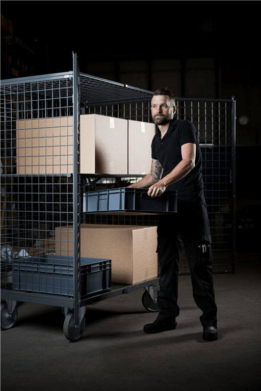Säkerhetsvagn ERGO med galler (1332x821 mm) – 500 kg - Alvemo - Vagnar & Transport